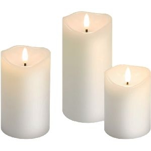 Goobay 77779 3er-Set LED-Echtwachskerzen, weiß VPE Retail Box Mindestbestellmenge 1