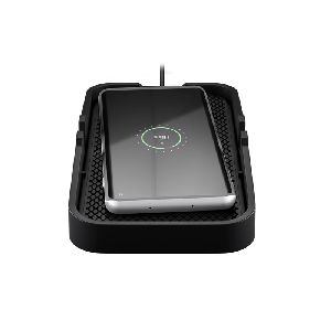 Goobay 60471 Kabelloses Kfz-Schnellladegerät 15 W, schwarz VPE Retail Box Mindestbestellmenge 1