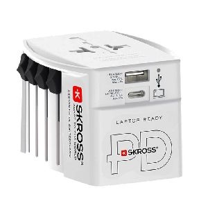 Skross 74799 Reiseadapter MUV USB AC 65 PD VPE Retail Box Mindestbestellmenge 1
