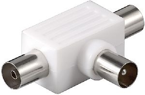 Goobay 67218 Koax-T-Adapter: doppelte Koax-Buchse > Koax-Stecker VPE Bulk Mindestbestellmenge 10
