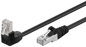 Goobay 94188 CAT 5e Patchkabel 1x 90° gewinkelt, F/UTP, schwarz Kabellänge: 2 m