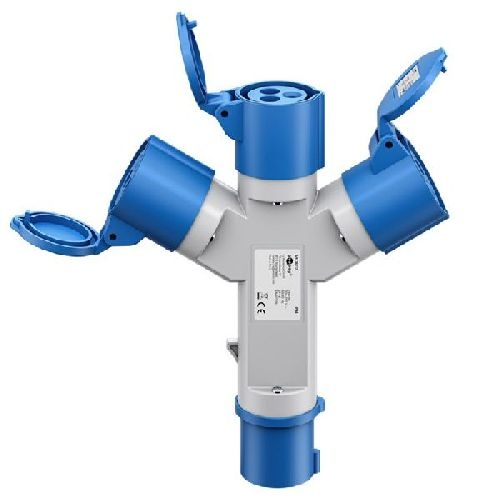 Goobay 76237 CEE-Y-Adapter, CEE-Stecker auf 3x CEE-Kupplung VPE Sleeve Mindestbestellmenge 1