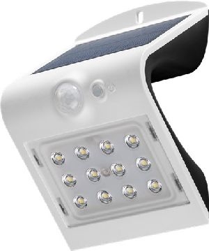 Goobay 45802 LED-Solar-Wandleuchte mit Bewegungsmelder, 1,5 W, weiß VPE Retail Box Mindestbestellmenge 1