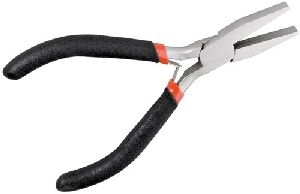 Goobay 77094 Flachzange halbrund 125 mm :