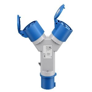 Goobay 76236 CEE-Y-Adapter, CEE-Stecker auf 2x CEE-Kupplung, :