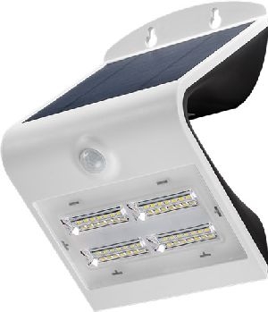 Goobay 45808 LED-Solar-Wandleuchte mit Bewegungsmelder, 3,2 W, weiß VPE Retail Box Mindestbestellmenge 1